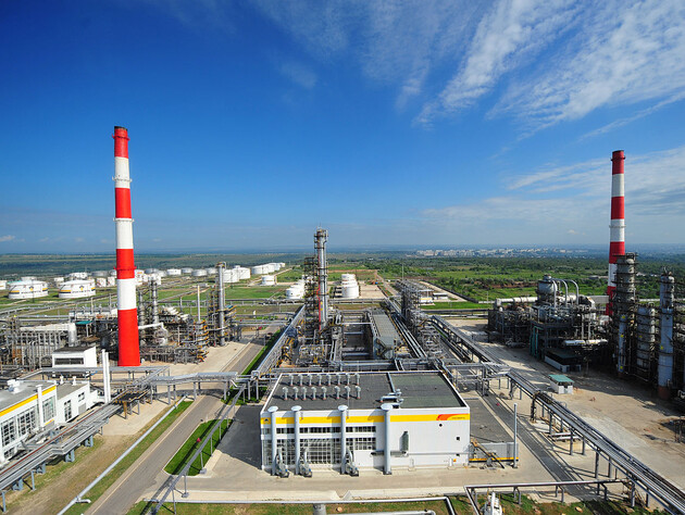 Генштаб ВСУ сообщил о поражении НПЗ в России и места хранения безэкипажных катеров в Крыму