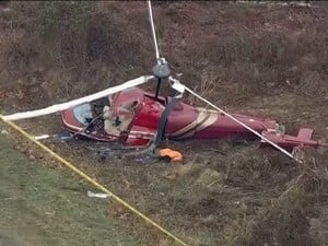 У США в повітрі зіткнулося два вертольоти, один пілот загинув. Відео