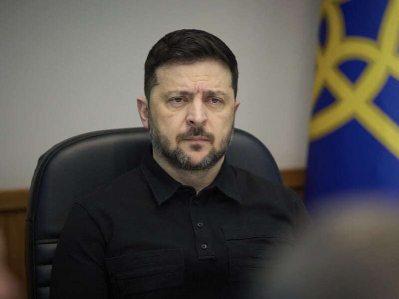 Зеленский ответил, когда в Украине завершится действие военного положения