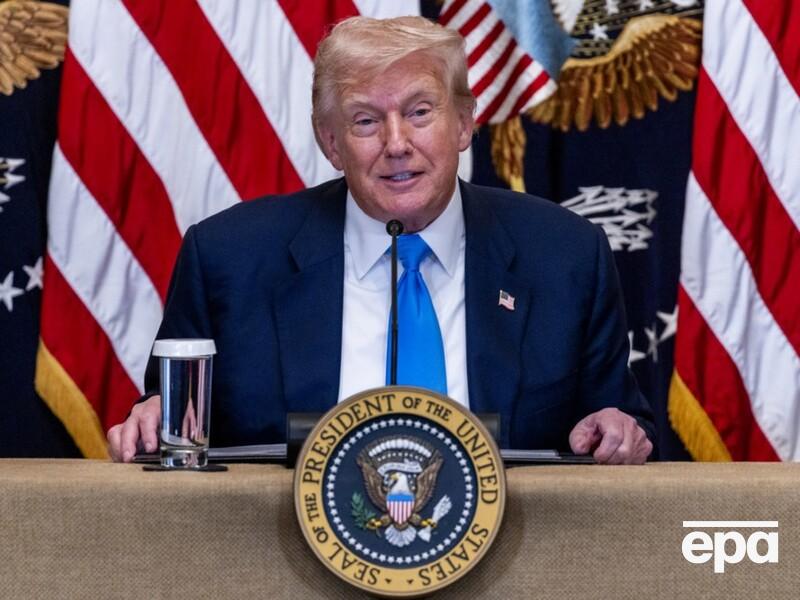 Перед встречей с Зеленским Трамп поговорил с Путиным