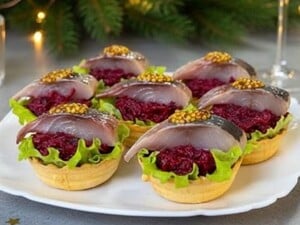 Смешайте с этим свеклу – и получится очень аппетитная закуска. Рецепт для новогоднего застолья