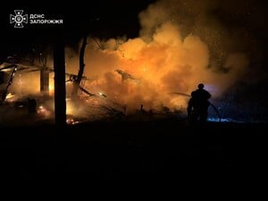 В Запорожье – прилет по инфраструктуре. Повреждено жилье, есть раненая