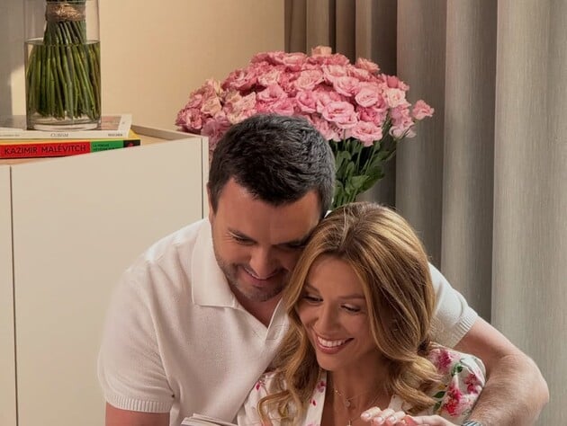 Решетники отпраздновали новоселье. Во сколько им обошелся огромный дом, который строили пять лет