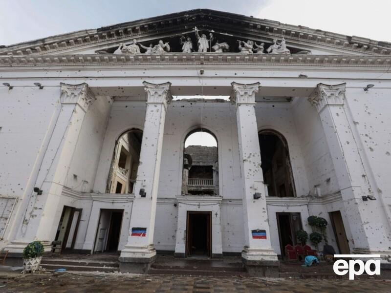 "Слово "діти" для РФ – привід не зупинитися, а завдати удару". МЗС відреагувало на концерт у драмтеатрі Маріуполя