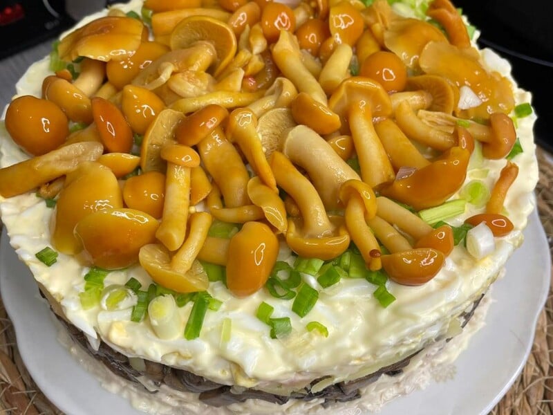 Побалуйте себя новогодним салатом 