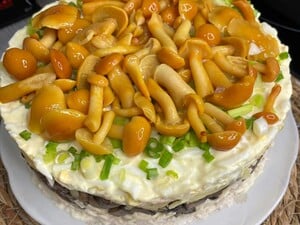 Побалуйте себе новорічним салатом 