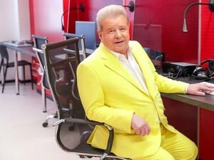 76-річний Поплавський уперше показав молодшого онука, який народився в один день зі старшим братом