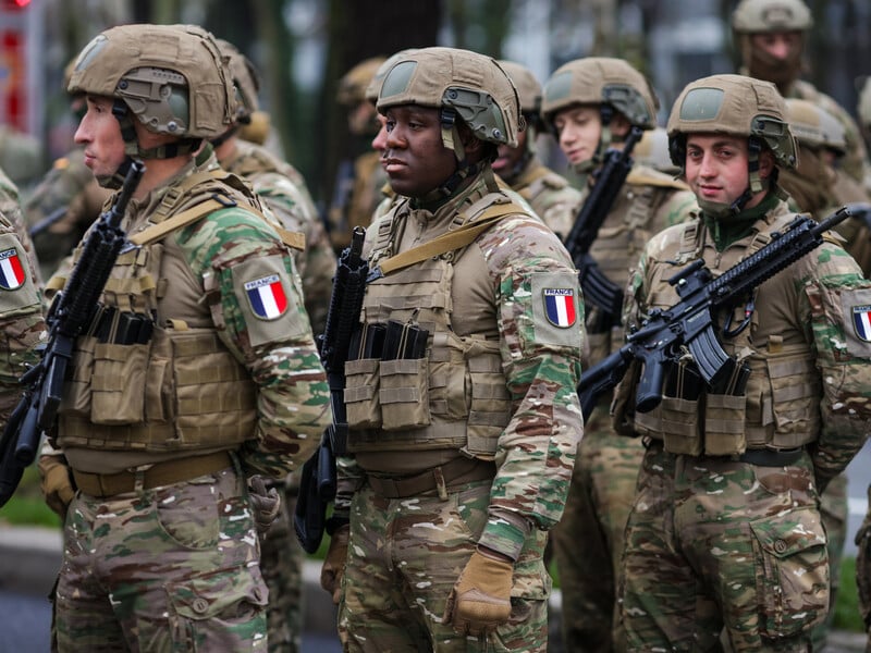 Великобританія і Франція готові скерувати військових в Україну без мандата ООН – ЗМІ 