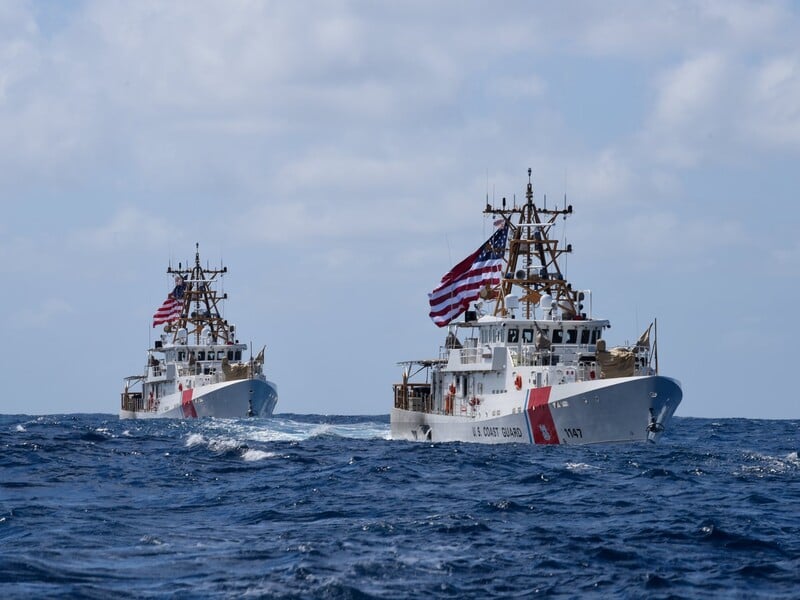 США остановили охоту на танкер "теневого флота" из-за появившегося флага РФ