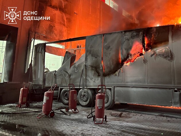 В Одеській області згоріли посилки 