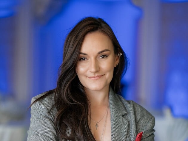 Міністерка культури прийшла на роботу з новонародженою дитиною і показала реакцію Свириденко. Фото