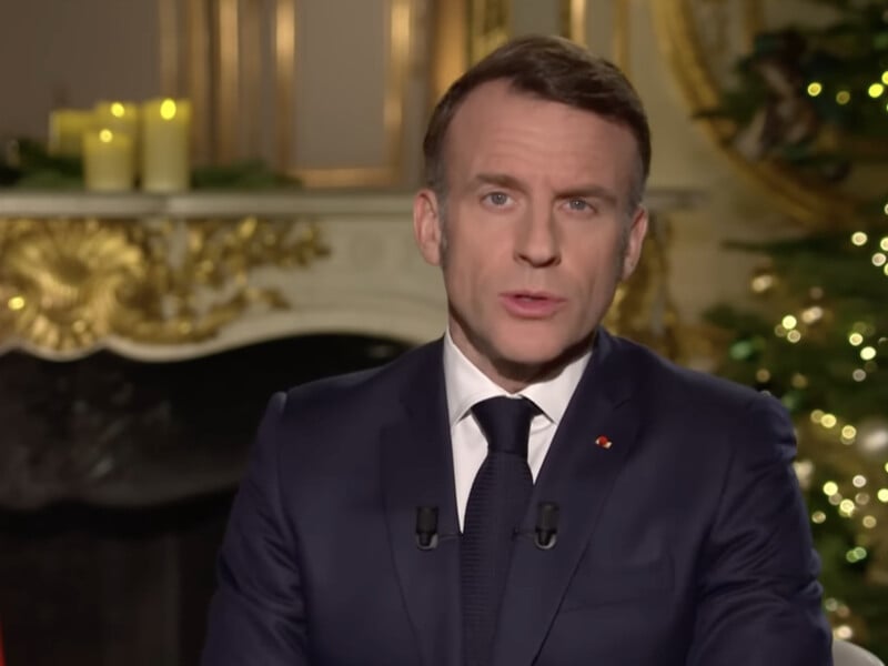 Із 6 січня в Парижі. Макрон анонсував зобов'язання європейських країн щодо захисту України