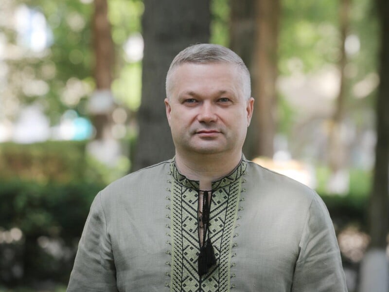 Мэр западноукраинского города оказался в реанимации после уличной драки с 18-летним парнем