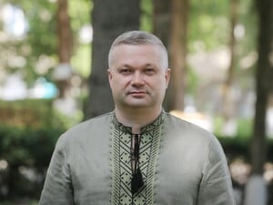 Мер українського міста опинився в лікарні після вуличної бійки з 18-річним підлітком