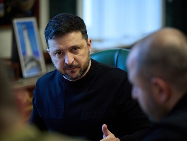 Україна домовляється з посередниками про активізацію обміну полоненими – Зеленський