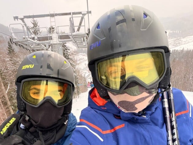 Известный ведущий рассказал, что происходило в Буковеле в первый день Нового года