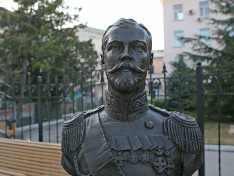 Должна быть создана комиссия, которая исследует мироточение бюста Николая II в Симферополе – архимандрит