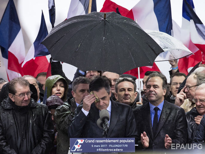 71% французских избирателей хотят, чтобы Фийон вышел из президентской гонки &ndash; опрос