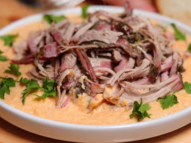 Смешайте эти специи – и томленое в белом вине мясо получится изумительно нежным. Рецепт сухого маринада