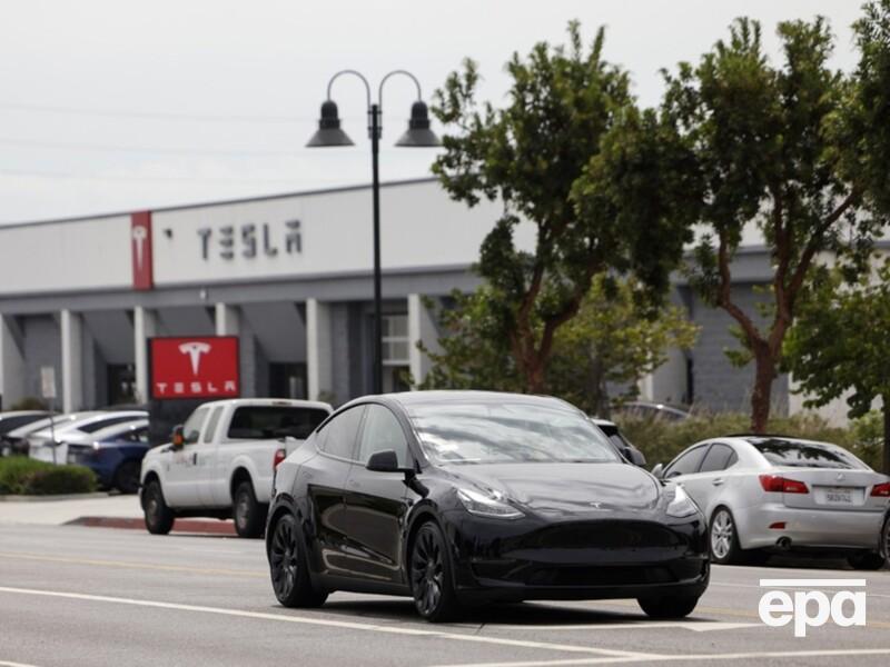 Tesla поступилася першістю на ринку електромобілів китайській BYD