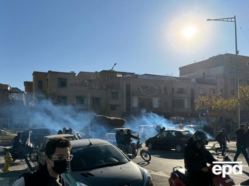 Протести в Ірані тривають уже тиждень і охопили понад 20 провінцій 