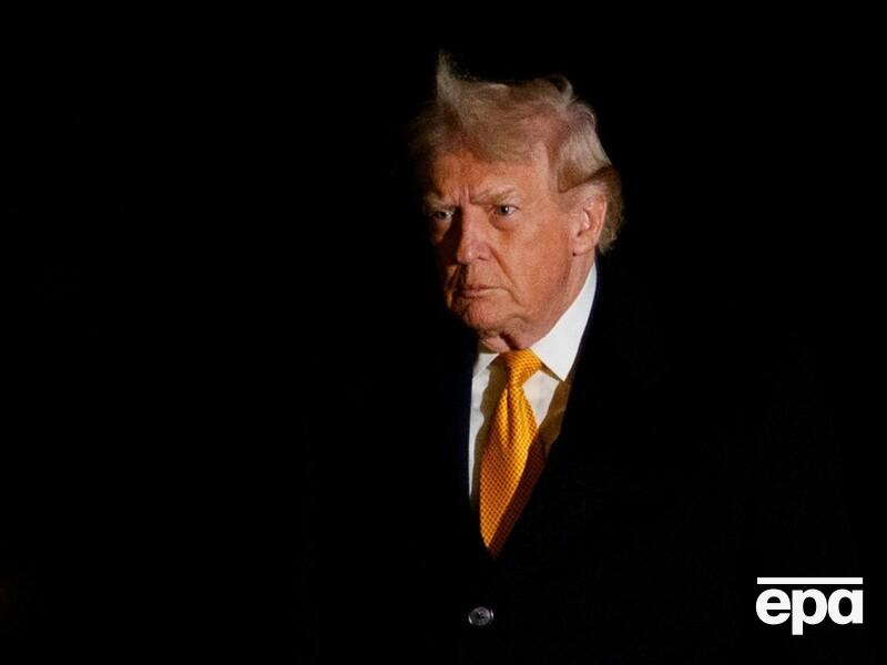 "Гренландия окружена". Трамп заявил, что Дания не сможет защитить остров 