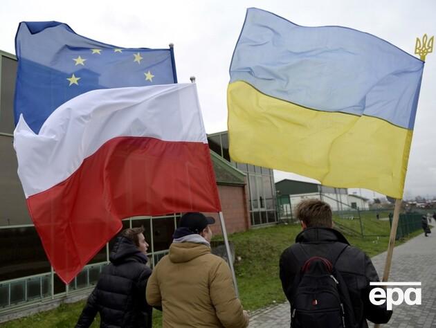 Украинцы не вытесняют поляков. Эксперт объяснил их роль на польском рынке труда