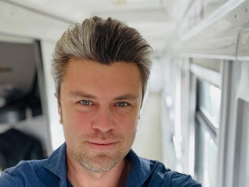 Піаніст Євген Хмара оголосив про початок спецоперації 