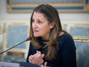 Фріланд покине всі посади в Канаді після призначення в Україні