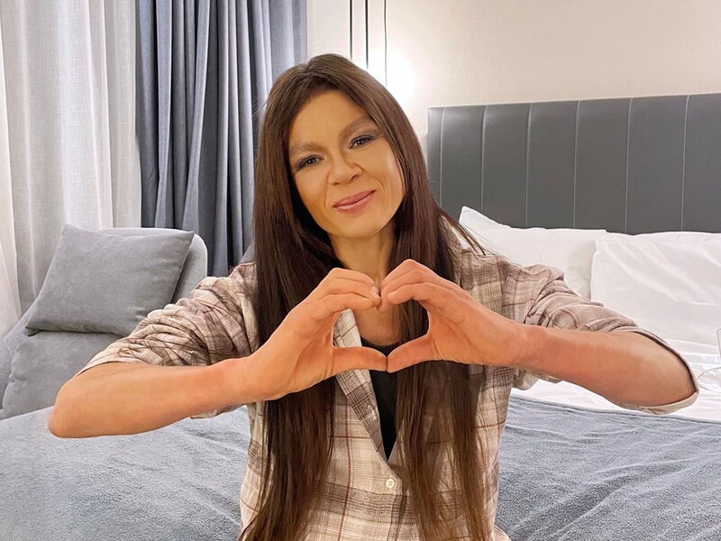 Руслана розповіла про свої почуття до чоловіка, з яким прожила 30 років у шлюбі