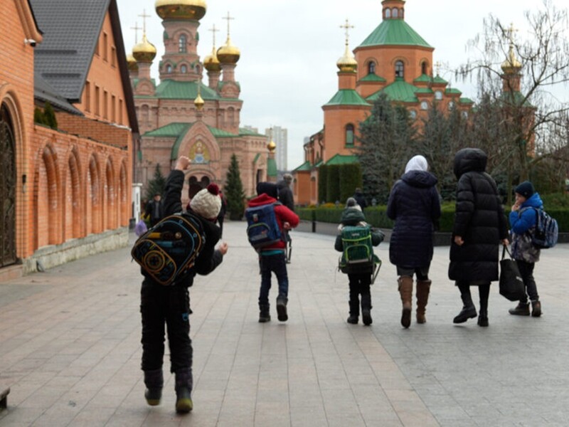 У Києві при монастирі УПЦ МП працює підпільна школа, де діти співають гімн РФ – "Слідство.Інфо"