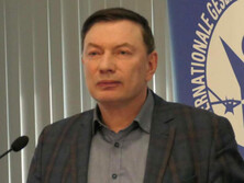 Принимать решение о вводе войск НАТО надо не после перемирия, а для того, чтобы его добиться