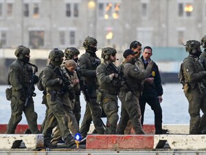 Білий дім пояснив, звідки в Мадуро і його дружини травми голови