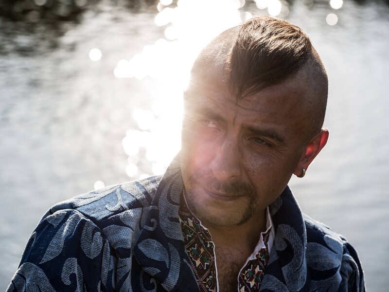 Не вернулся с утренней пробежки. Умер журналист Денис Безлюдько