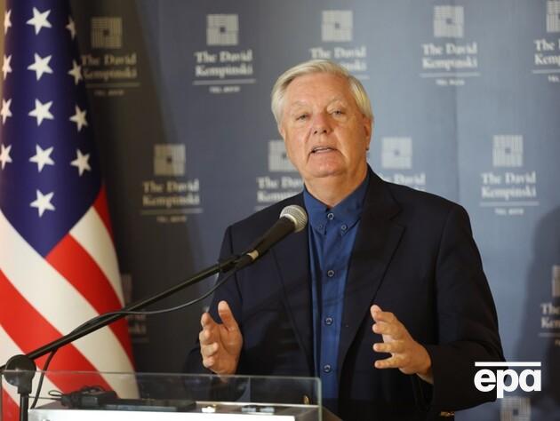 Сенатор оголосив про підтримку Трампом законопроєкту щодо нових санкцій проти РФ. Коли його можуть ухвалити