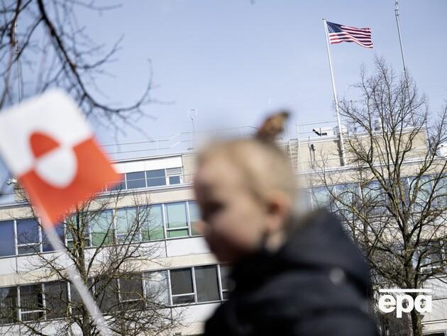 США могут предложить жителям Гренландии до $100 тыс. – Reuters