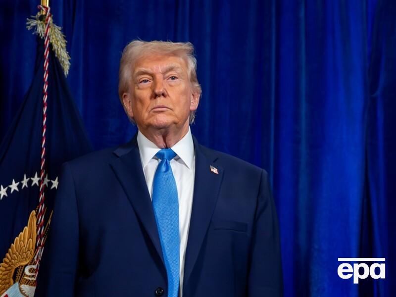 Трамп заявил, что Куба "висит на волоске"