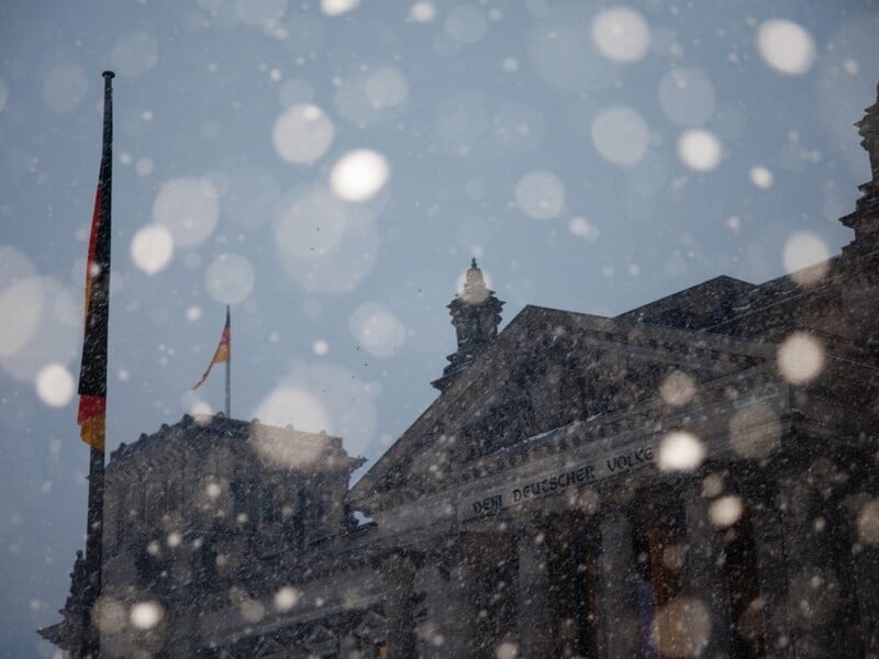 Мэра Берлина призывают уйти в отставку из-за блэкаута. Что он сделал?