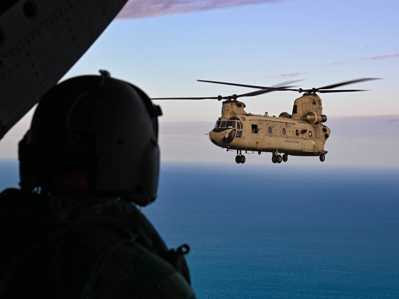 За сутки в Карибском море развернулись минимум семь танкеров, чтобы избежать перехвата – Пентагон