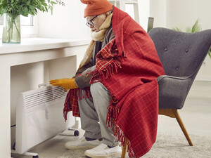 Лайфхак із рушником. Як зігрітися в холодній квартирі, коли довго немає опалення