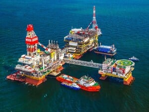 Сили оборони уразили бурові установки