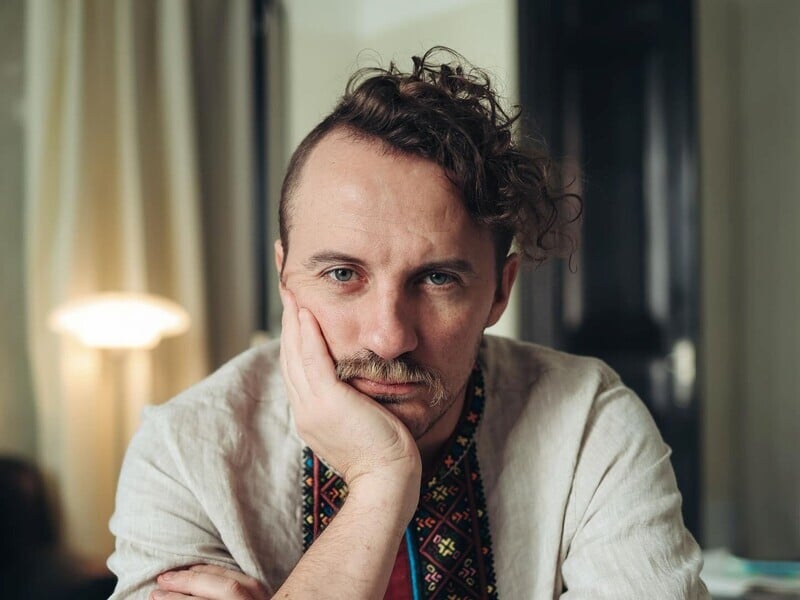 Самогон, ритуали й обручка у хлібі. Клопотенко поділився подробицями заручин