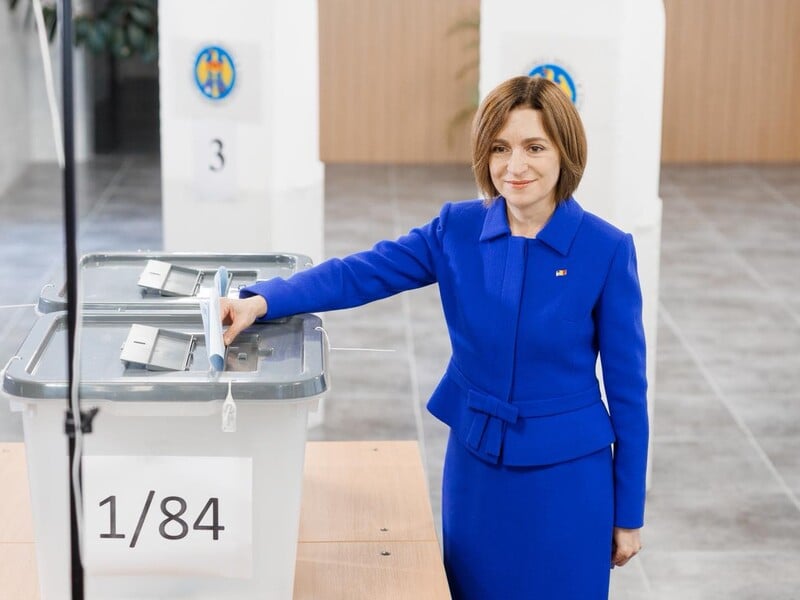 Санду заявила, что поддержала бы присоединение Молдовы к Румынии