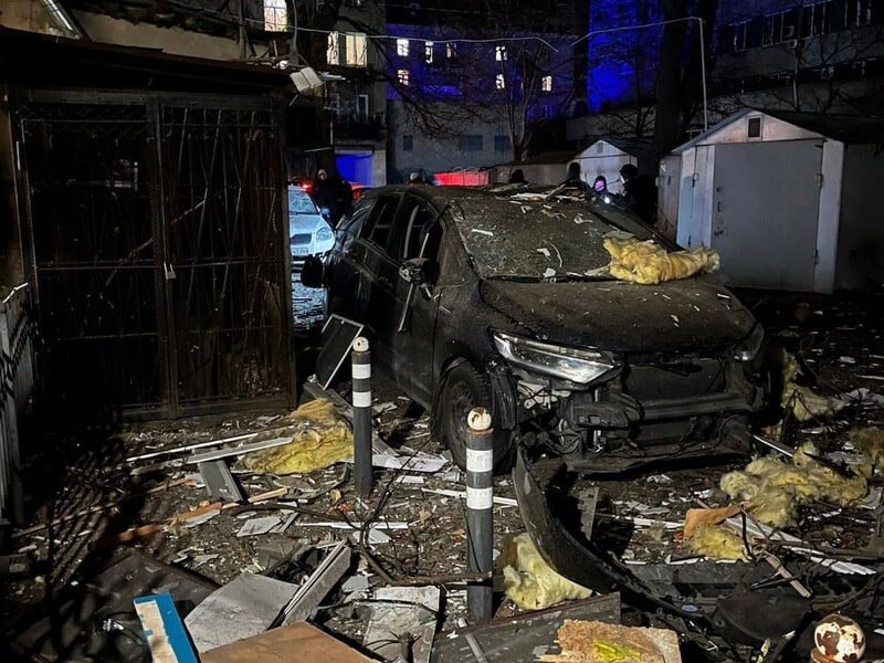 Детсад, луна-парк, лицей. Оккупанты ударили ночью по Одессе, есть раненые. Фото, видео