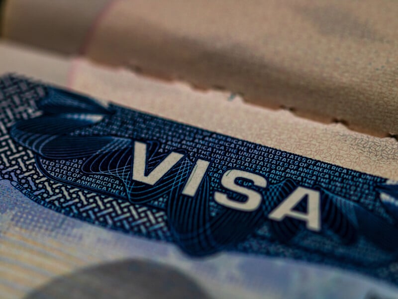 США приостанавливают оформление виз для граждан 75 стран. Россия в одном списке с Ираном и Сомали