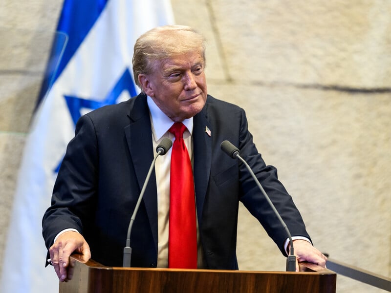 Reuters назвало время возможной атаки США на Иран. Трамп, похоже, принял решение