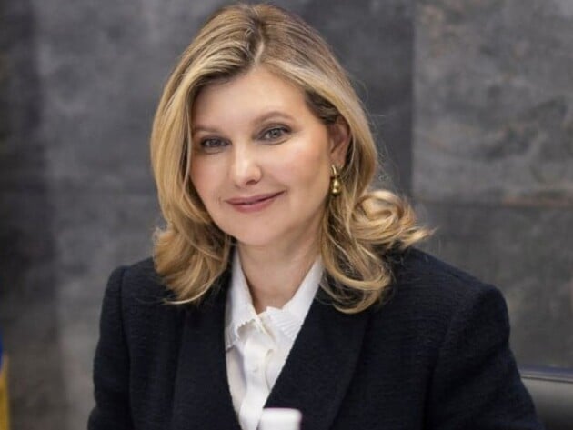 Вместо красного – привычный нюд. Первая леди Украины 