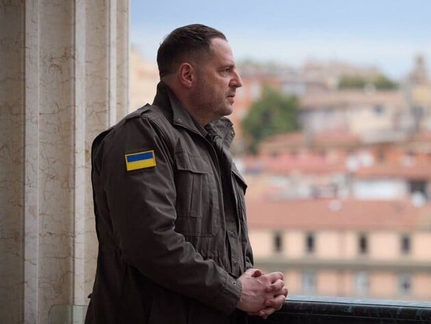 Де служить Єрмак, котрий після звільнення з ОП обіцяв піти в армію? Відповідь Міноборони