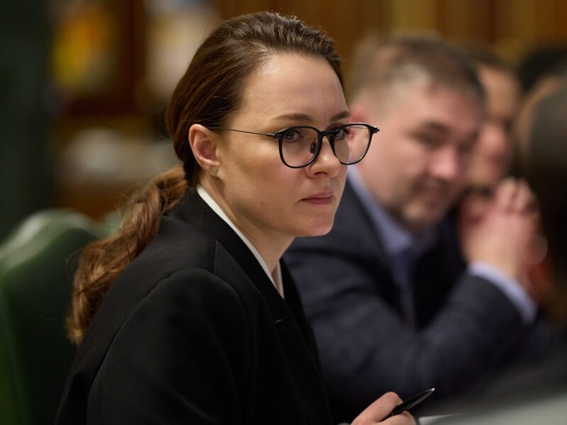 Каникулы до 1 февраля, ослабление комендантского часа. В Кабмине Украины объявили о мерах в условиях энергокризиса