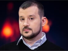 Українська політика роками побудована на 